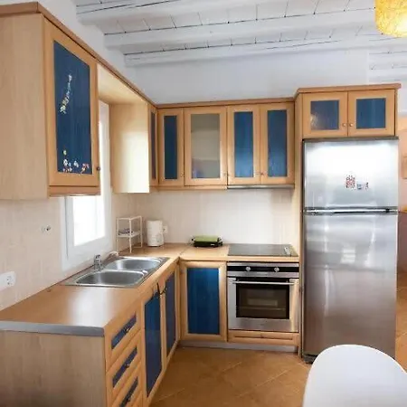 Dreamscape Cozy 3-bedroom Mykonos Hideaway * Άνω Μερά